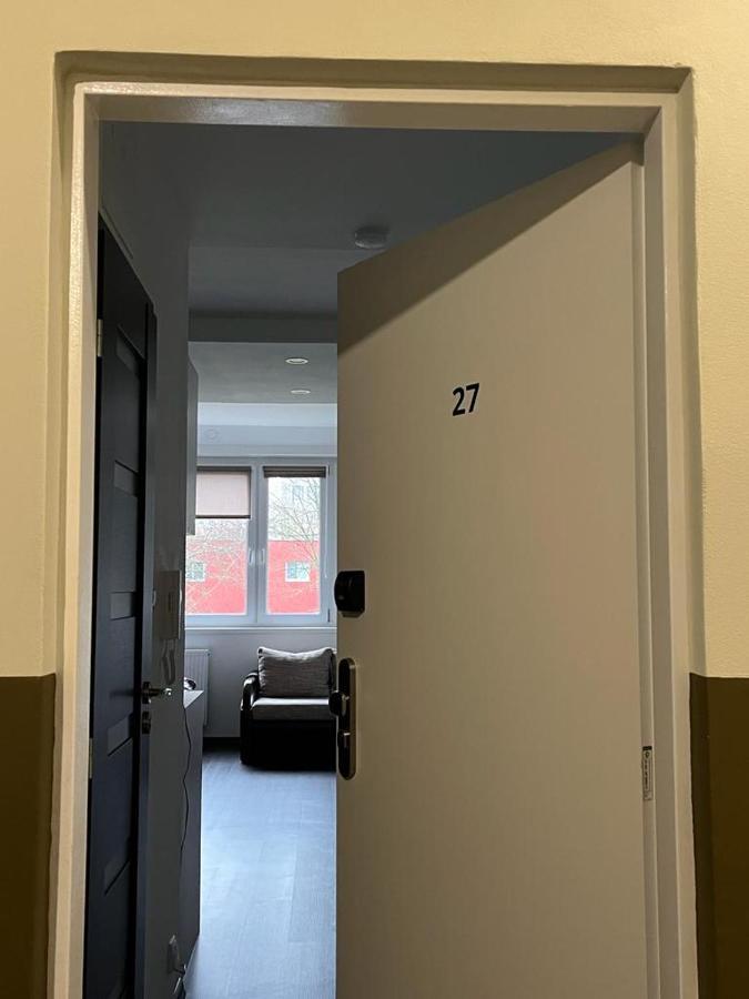 Apartment Charkovska Karlovy Vary Kültér fotó